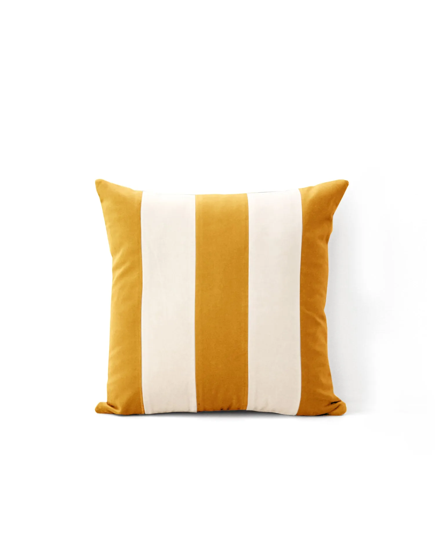 GEMMA Velvet Cushions