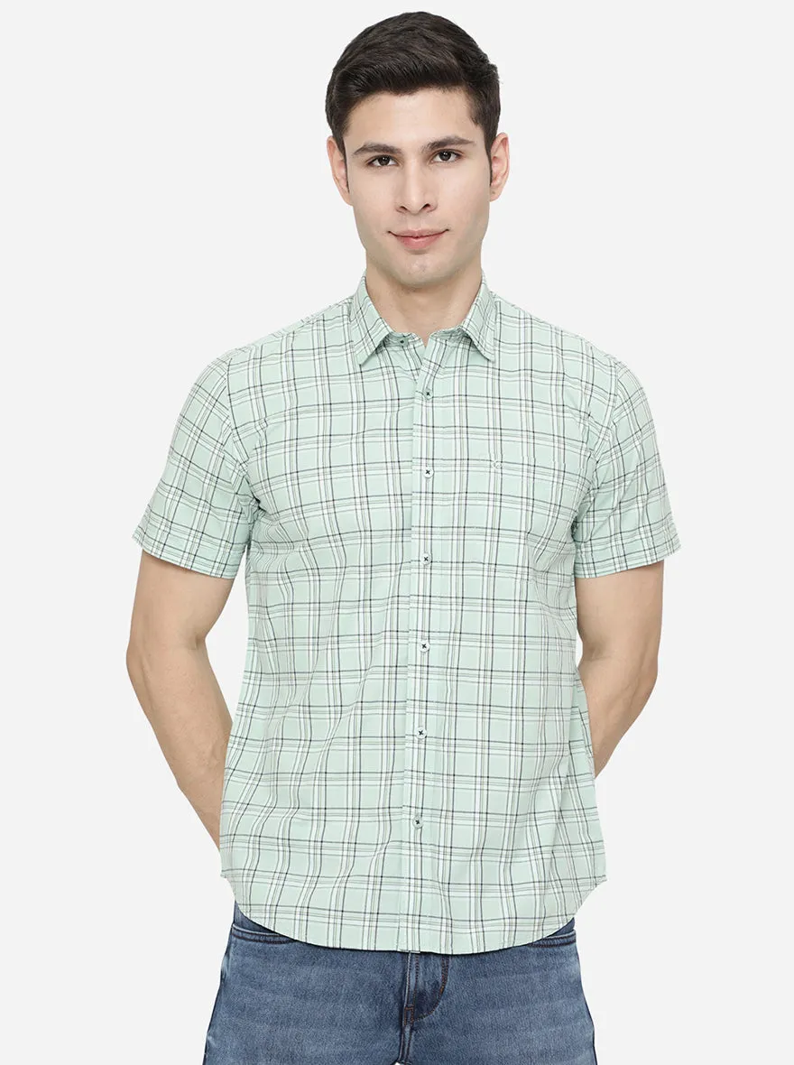 Lucite Green Checked Slim Fit Casual Shirt | Greenfibre