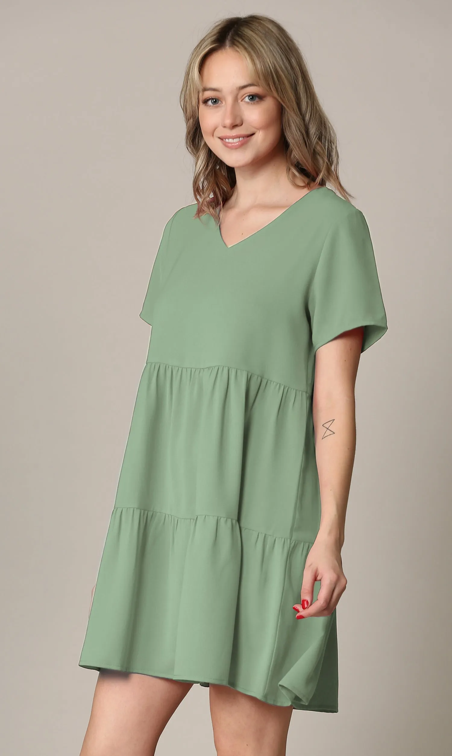 Made By Johnny Casual Flowy Swing Shift Short Sleeve Tiered Dress